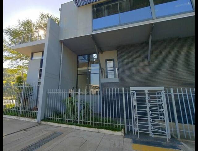 6,000M² WAREHOUSE TO LET IN RIVERHORSE VALLEY